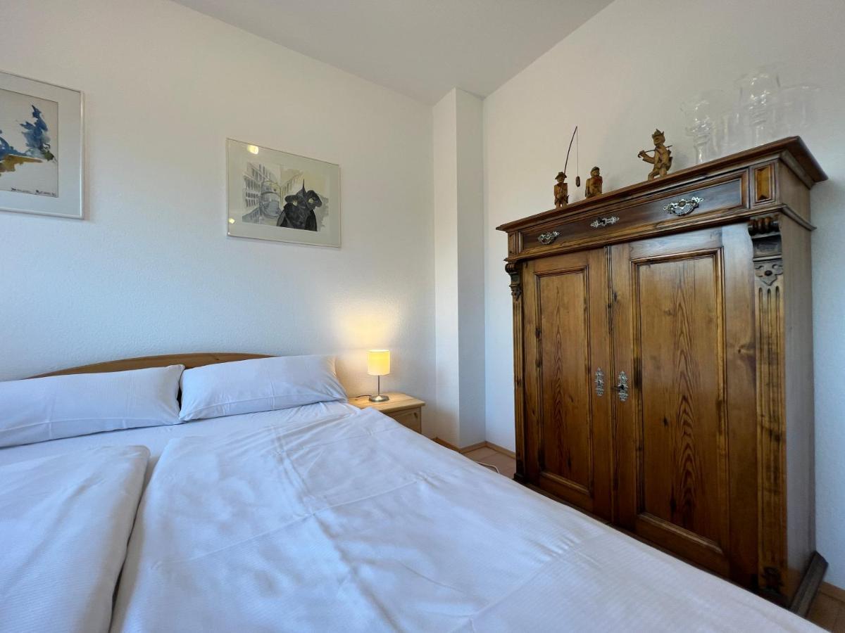 Maisonette Penthouse Fuer 8 Personen By Rabe - Free Netflix & Kostenloser Parkplatz & Grosse Terrasse Karlsruhe Kültér fotó