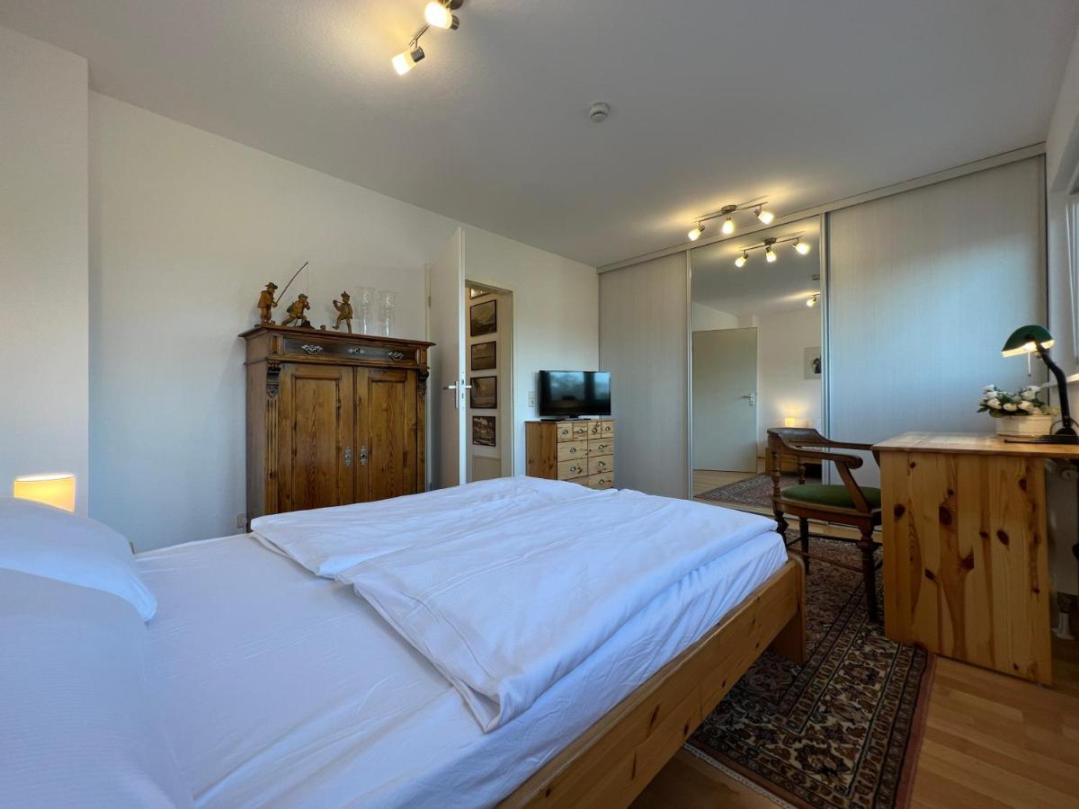 Maisonette Penthouse Fuer 8 Personen By Rabe - Free Netflix & Kostenloser Parkplatz & Grosse Terrasse Karlsruhe Kültér fotó