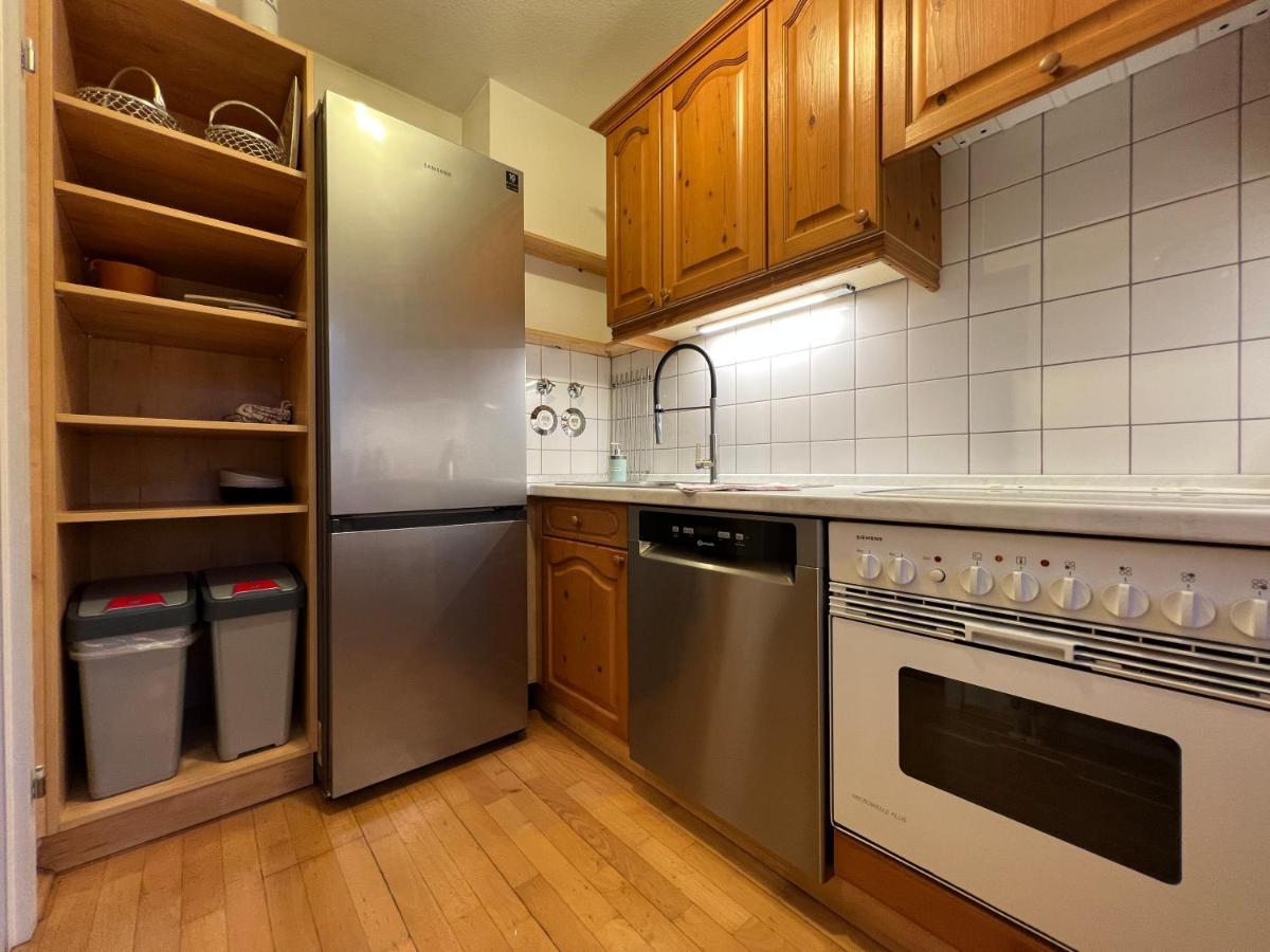 Maisonette Penthouse Fuer 8 Personen By Rabe - Free Netflix & Kostenloser Parkplatz & Grosse Terrasse Karlsruhe Kültér fotó